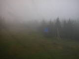 09 : 46