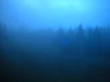 04 : 22