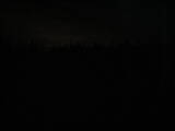 22 : 58