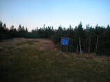 19 : 46