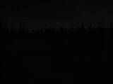 22 : 58