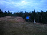 19 : 02