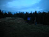 19 : 30