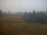 09 : 30