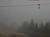 16 : 00