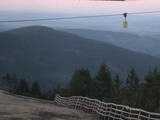 05 : 44