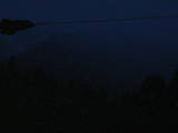 22 : 04