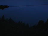 04 : 00