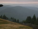 08 : 00