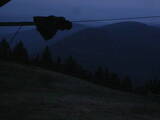 05 : 12