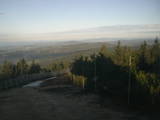 07 : 00