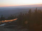 19 : 52