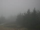 18 : 00