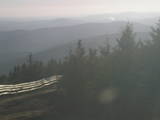 18 : 52