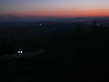 21 : 04