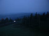 04 : 00