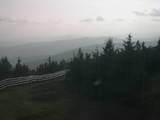 18 : 44