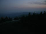 22 : 08