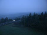 04 : 00