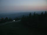 22 : 04