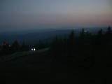 22 : 08