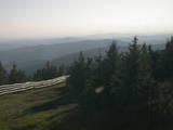19 : 08