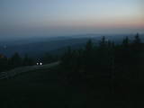 22 : 04