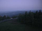 04 : 00
