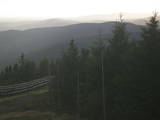 18 : 52