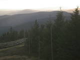 19 : 02