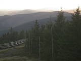 19 : 06
