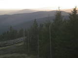 19 : 10