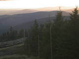 19 : 18