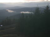 18 : 42