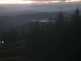 18 : 46