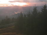 18 : 06