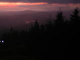 18 : 44