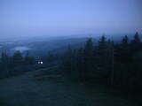 04 : 00