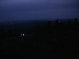 22 : 04