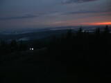 22 : 04