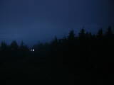 22 : 00