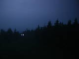 22 : 04