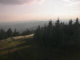 19 : 56