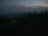 22 : 04