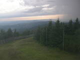 18 : 52