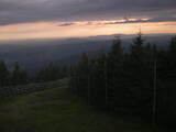 19 : 48