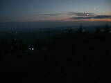22 : 04
