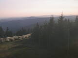 19 : 48