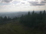17 : 48