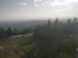 18 : 48